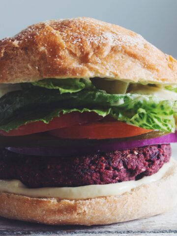 black bean beet burger_hot for food
